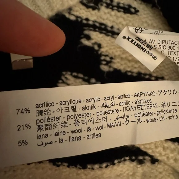 NWT Zara Abstract Jacquard Sweater Black White L - Picture 7 of 7